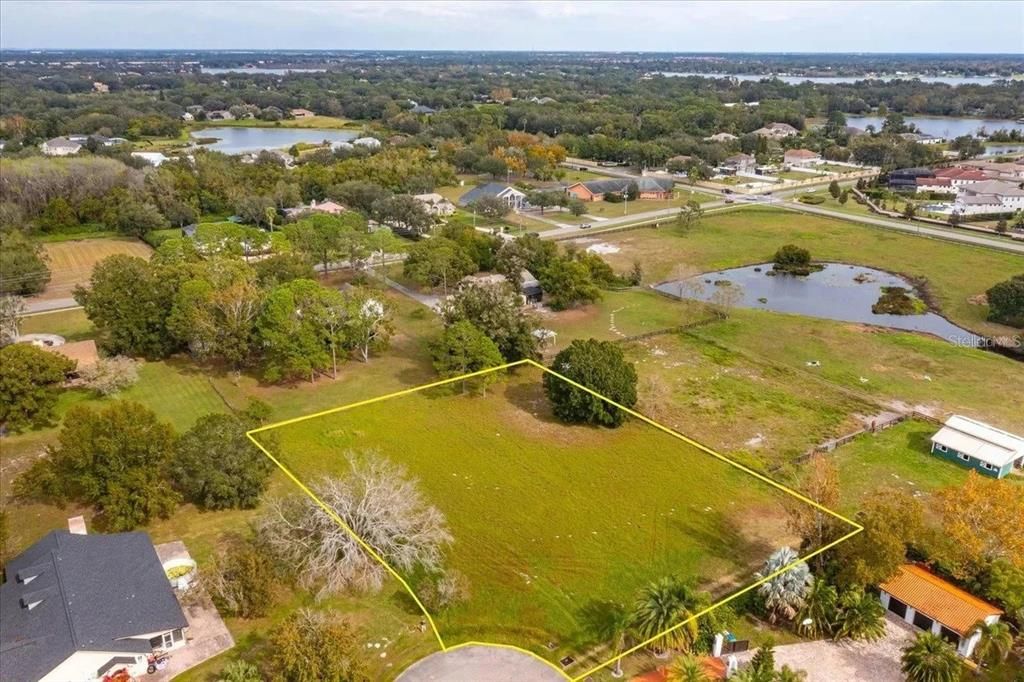 For Sale: $998,000 (1.07 acres)