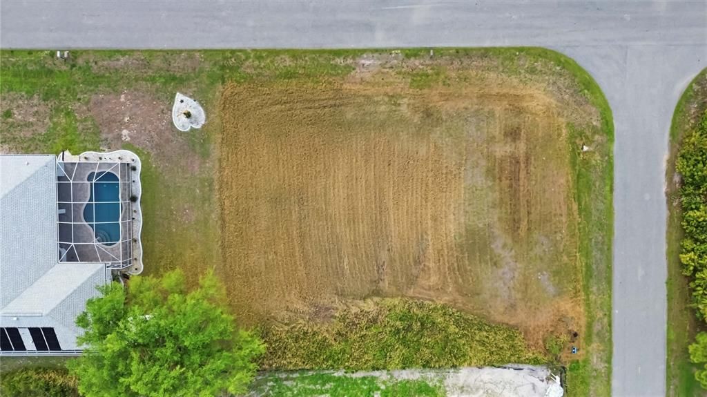 En Venta: $33,000 (0.27 acres)