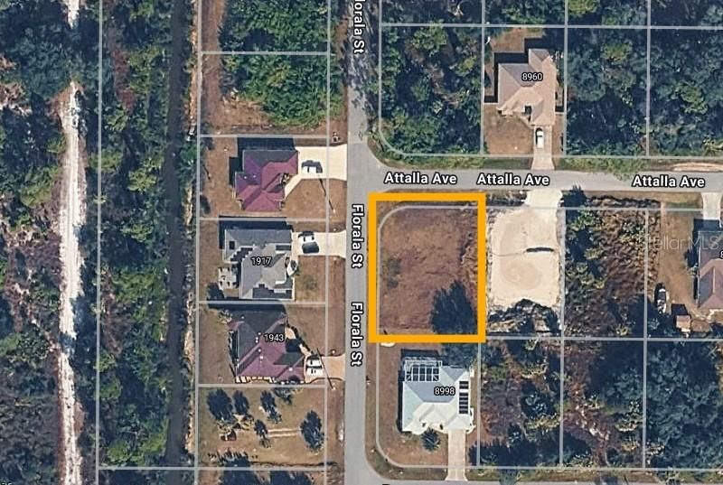 En Venta: $33,000 (0.27 acres)