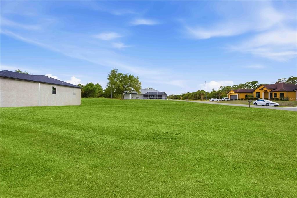 En Venta: $33,000 (0.27 acres)