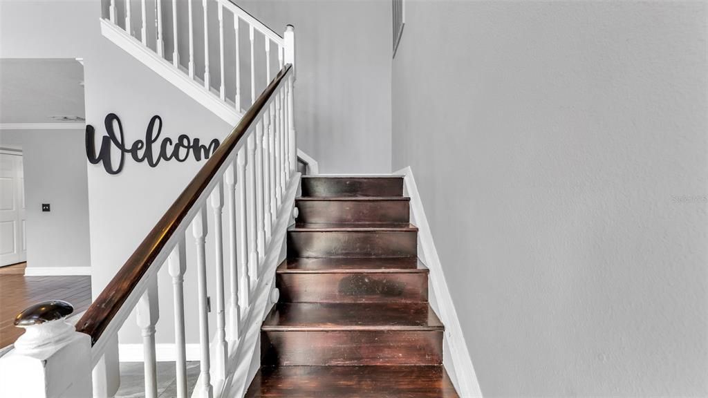 Active With Contract: $569,000 (7 beds, 4 baths, 3988 Square Feet)