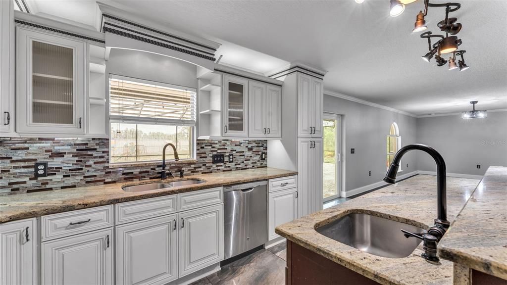 Active With Contract: $569,000 (7 beds, 4 baths, 3988 Square Feet)