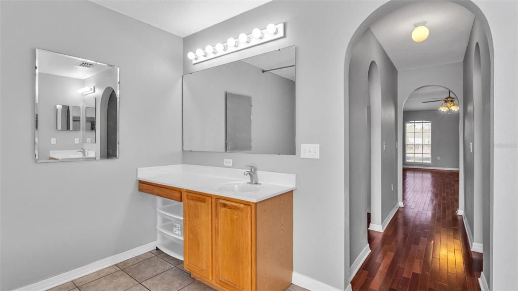 Active With Contract: $569,000 (7 beds, 4 baths, 3988 Square Feet)