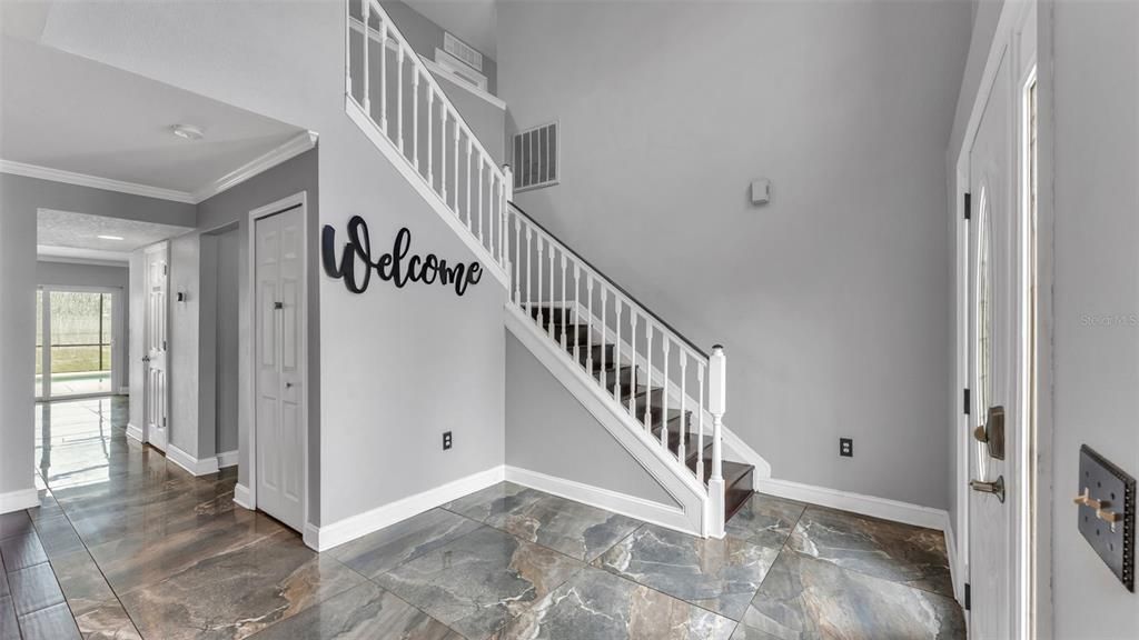 Active With Contract: $569,000 (7 beds, 4 baths, 3988 Square Feet)