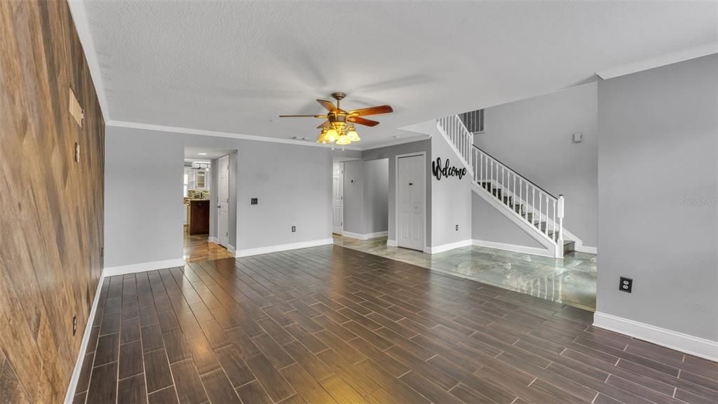 Active With Contract: $569,000 (7 beds, 4 baths, 3988 Square Feet)