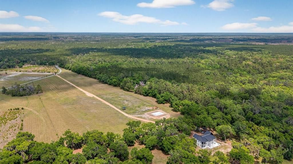 На продажу: $475,000 (10.50 acres)