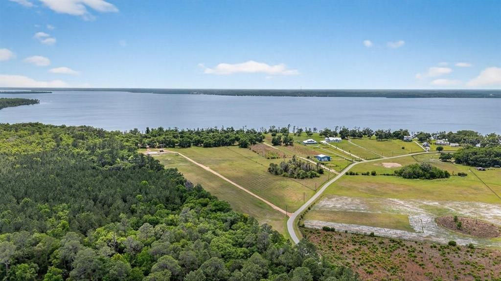 На продажу: $475,000 (10.50 acres)