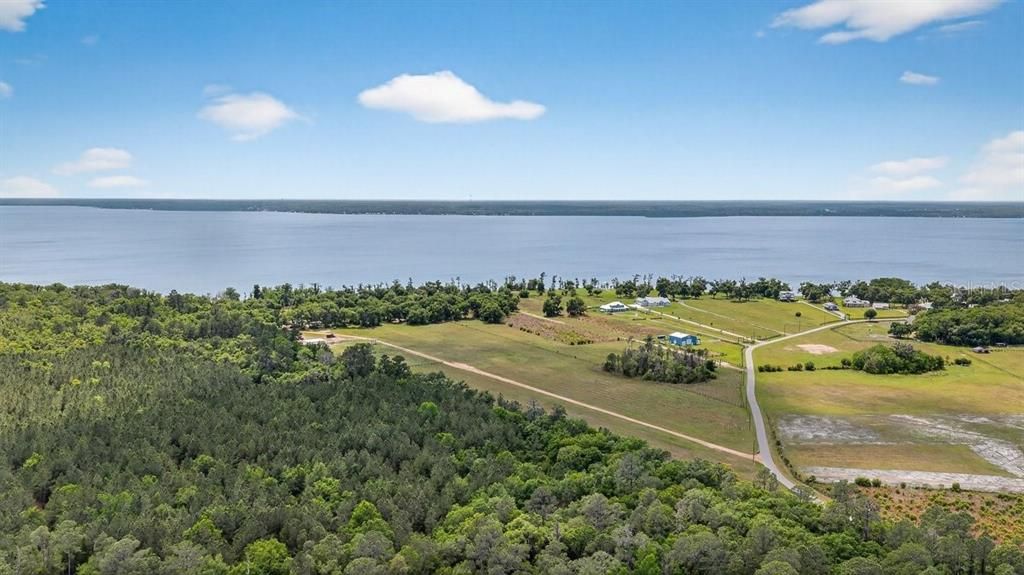 На продажу: $475,000 (10.50 acres)