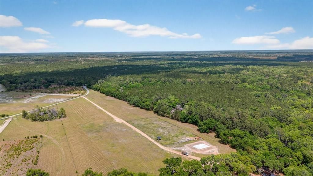 На продажу: $475,000 (10.50 acres)
