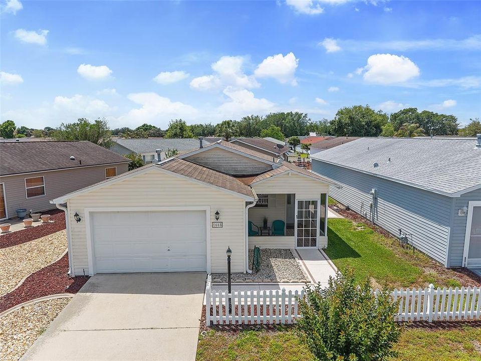 Active With Contract: $199,500 (1 beds, 1 baths, 799 Square Feet)