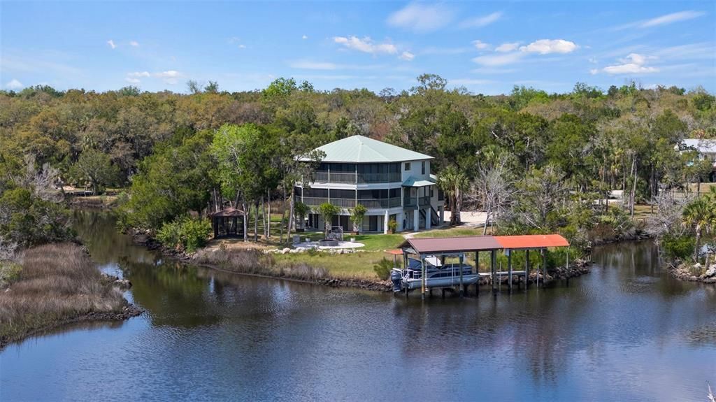 For Sale: $1,278,000 (5 beds, 4 baths, 2988 Square Feet)