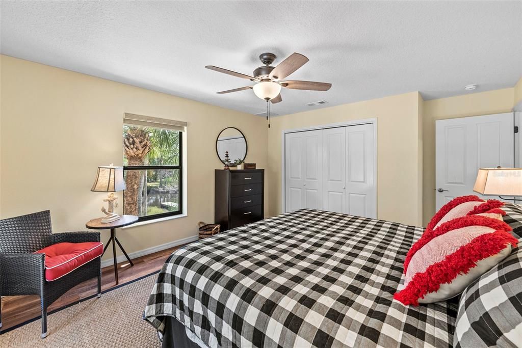 For Sale: $1,278,000 (5 beds, 4 baths, 2988 Square Feet)