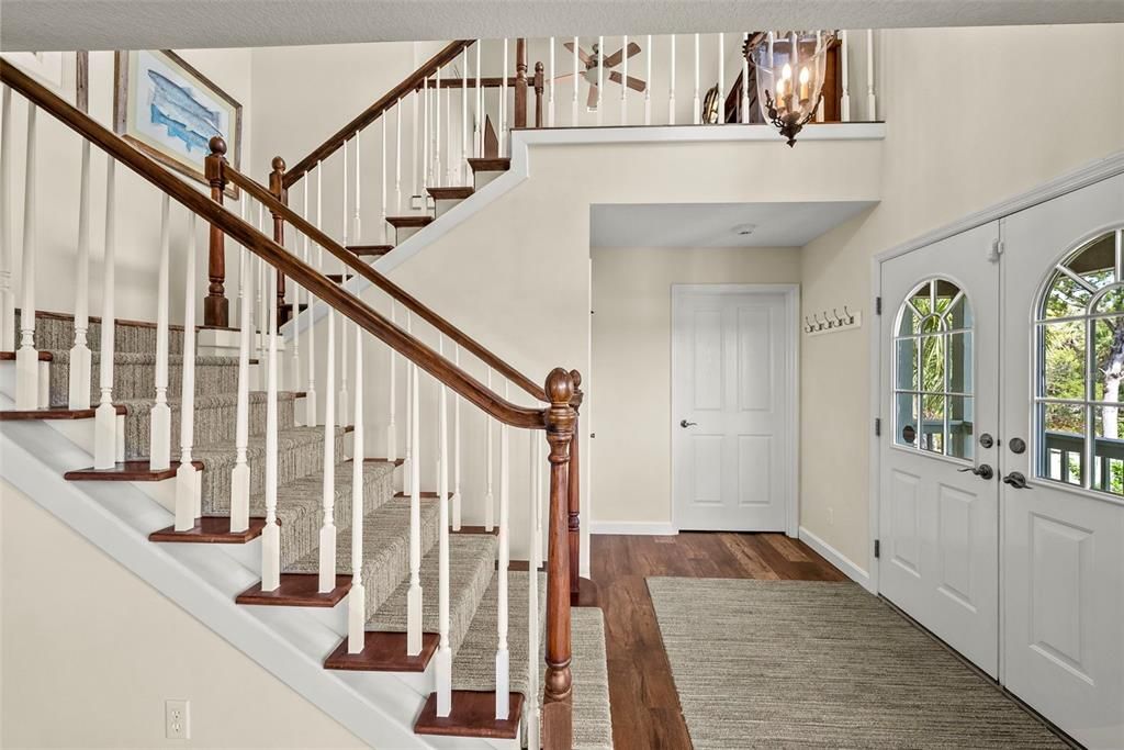 For Sale: $1,278,000 (5 beds, 4 baths, 2988 Square Feet)