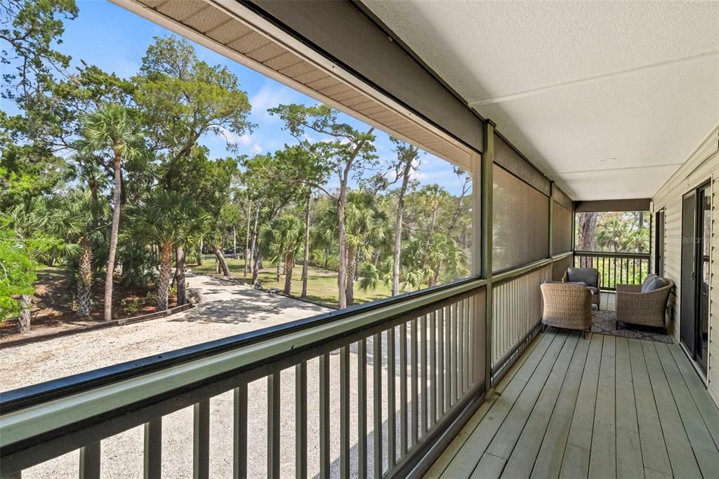 For Sale: $1,278,000 (5 beds, 4 baths, 2988 Square Feet)