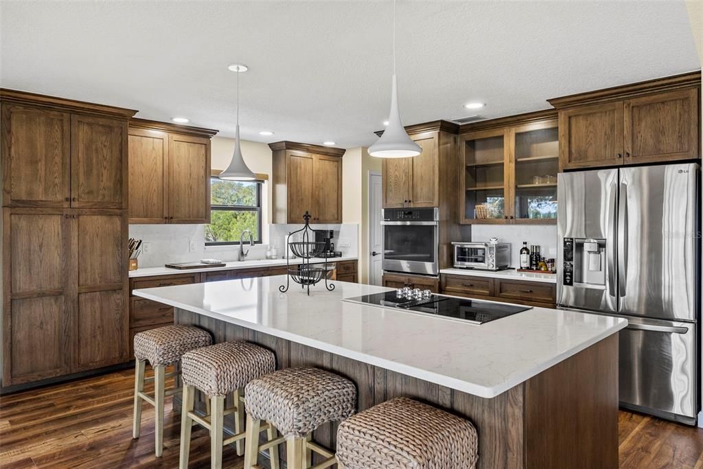 For Sale: $1,278,000 (5 beds, 4 baths, 2988 Square Feet)