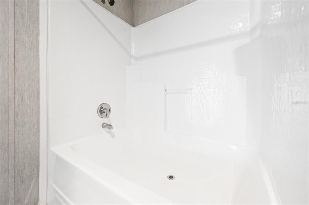 En Venta: $219,900 (3 camas, 2 baños, 1456 Pies cuadrados)