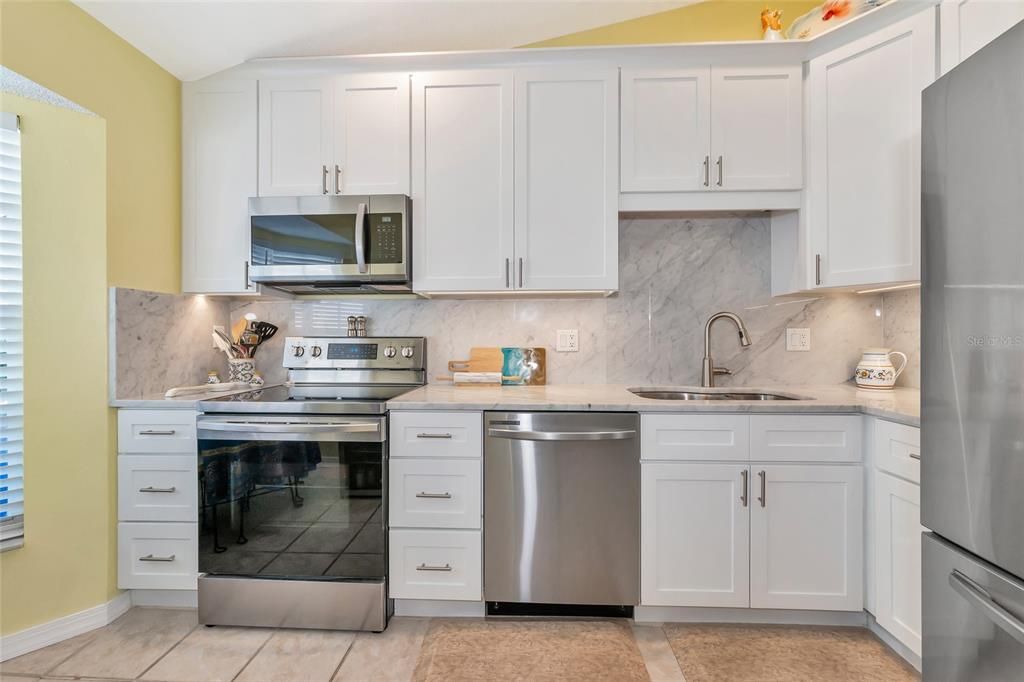 Activo con contrato: $339,900 (2 camas, 2 baños, 1334 Pies cuadrados)