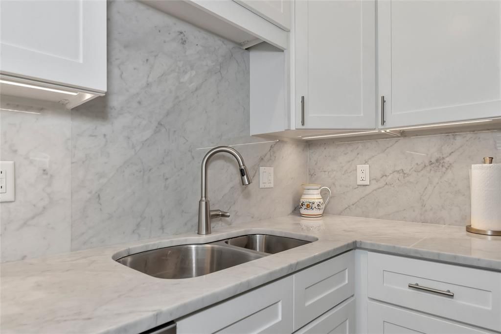 Activo con contrato: $339,900 (2 camas, 2 baños, 1334 Pies cuadrados)