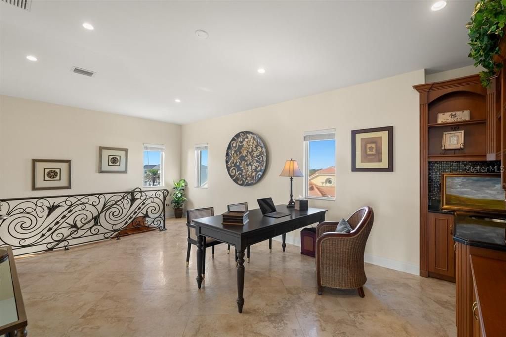 En Venta: $3,200,000 (4 camas, 4 baños, 4566 Pies cuadrados)