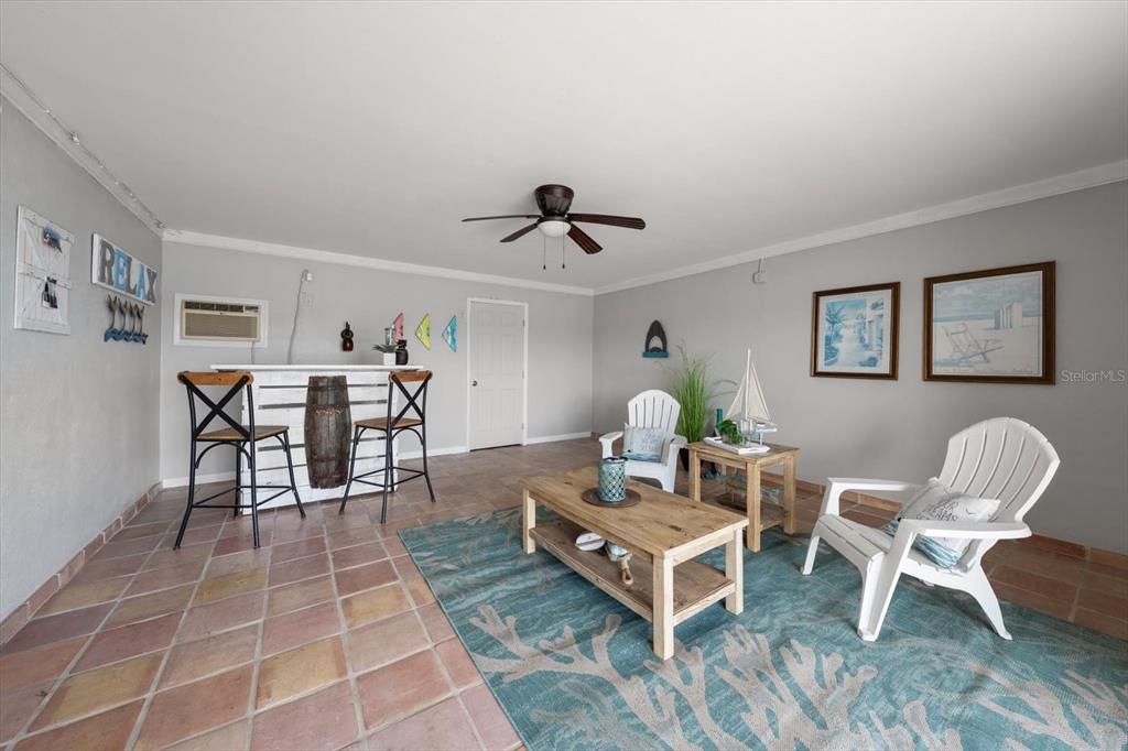 Activo con contrato: $759,000 (2 camas, 2 baños, 1330 Pies cuadrados)