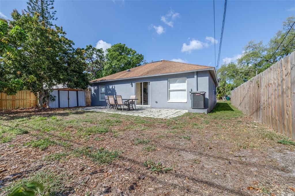 Active With Contract: $375,000 (3 beds, 2 baths, 1136 Square Feet)