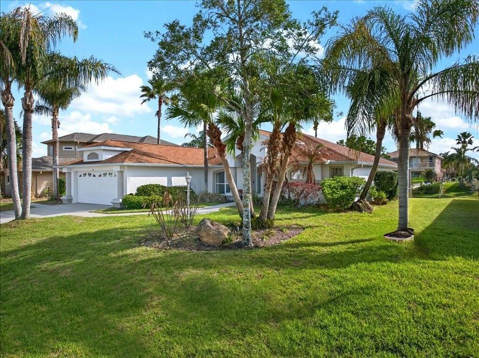 Active With Contract: $625,000 (3 beds, 2 baths, 1898 Square Feet)
