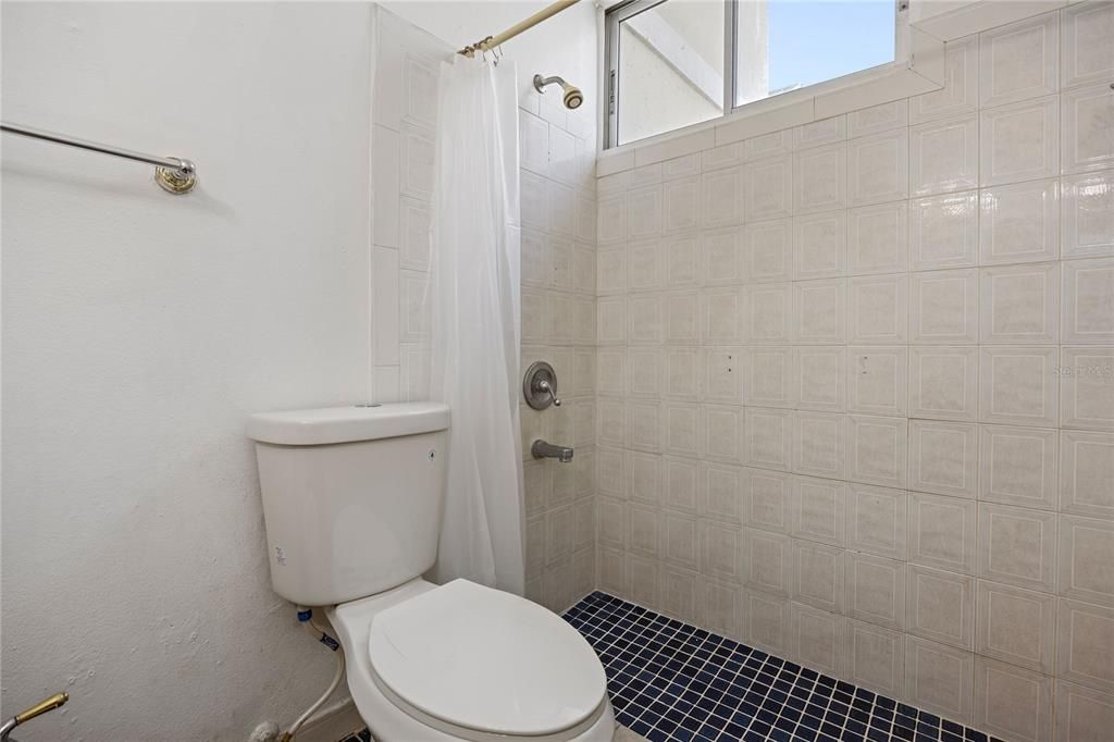 En Renta: $2,500 (3 camas, 2 baños, 1120 Pies cuadrados)