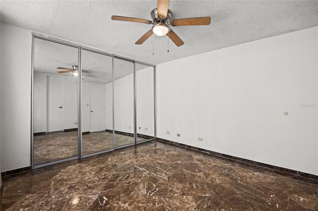 En Renta: $2,500 (3 camas, 2 baños, 1120 Pies cuadrados)