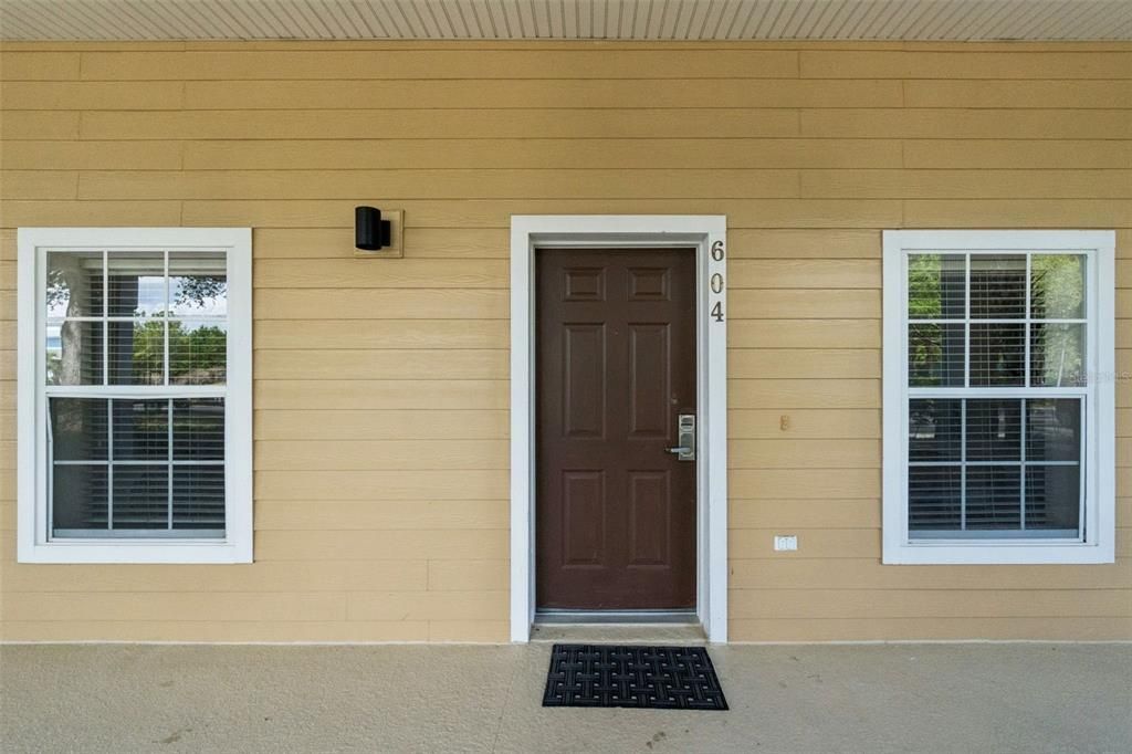 En Venta: $219,000 (3 camas, 2 baños, 1227 Pies cuadrados)