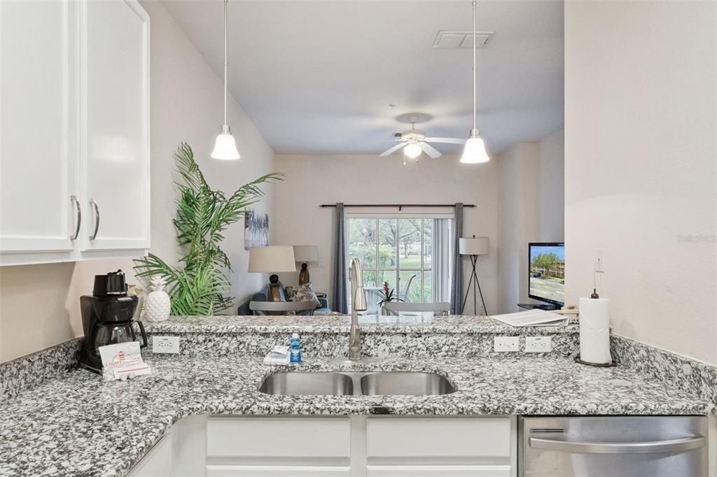 En Venta: $219,000 (3 camas, 2 baños, 1227 Pies cuadrados)