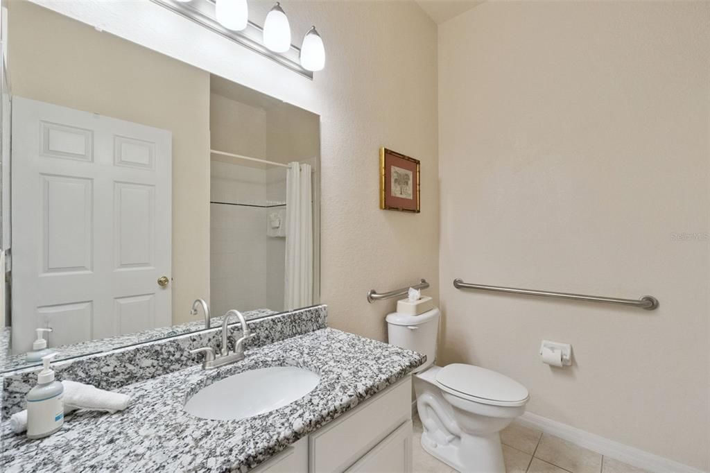 En Venta: $219,000 (3 camas, 2 baños, 1227 Pies cuadrados)