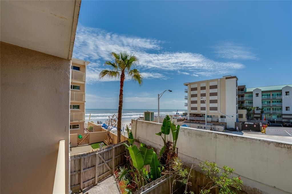 Active With Contract: $90,000 (0 beds, 1 baths, 344 Square Feet)