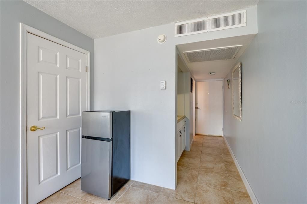Active With Contract: $90,000 (0 beds, 1 baths, 344 Square Feet)