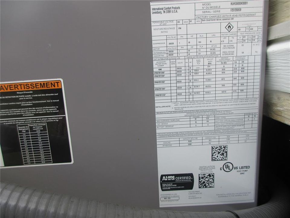 На продажу: $124,900 (2 спален, 2 ванн, 805 Квадратных фут)