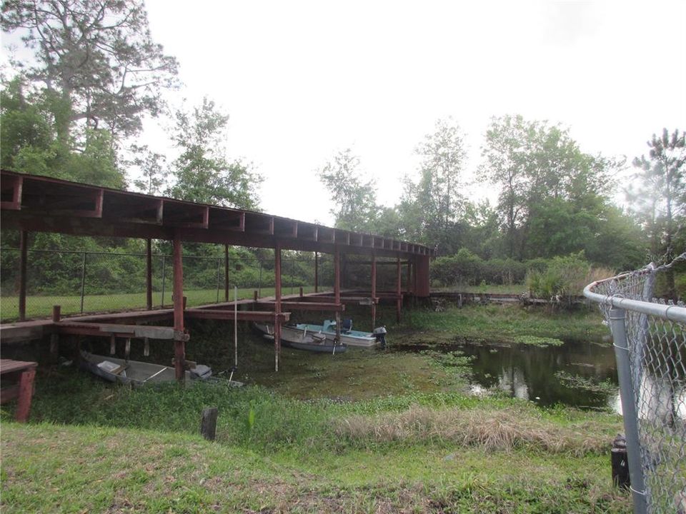 На продажу: $124,900 (2 спален, 2 ванн, 805 Квадратных фут)