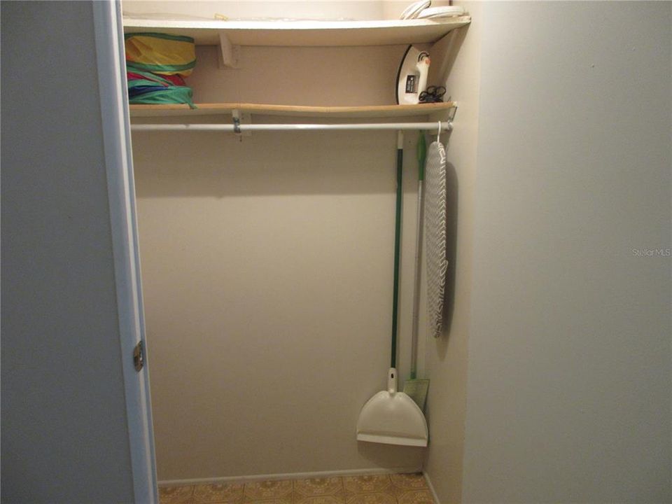 На продажу: $124,900 (2 спален, 2 ванн, 805 Квадратных фут)