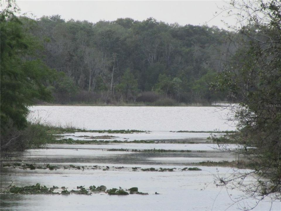 На продажу: $124,900 (2 спален, 2 ванн, 805 Квадратных фут)