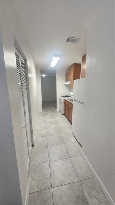 В аренду: $1,650 (3 спален, 2 ванн, 1026 Квадратных фут)