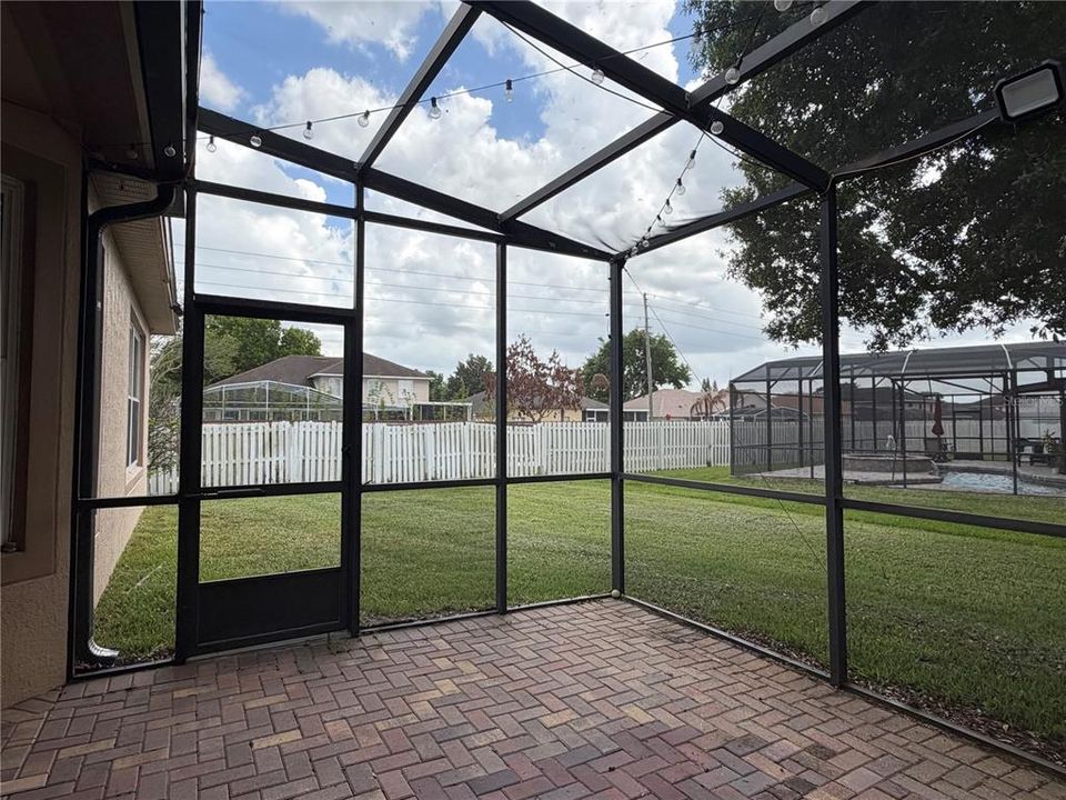 For Rent: $3,600 (4 beds, 3 baths, 2355 Square Feet)