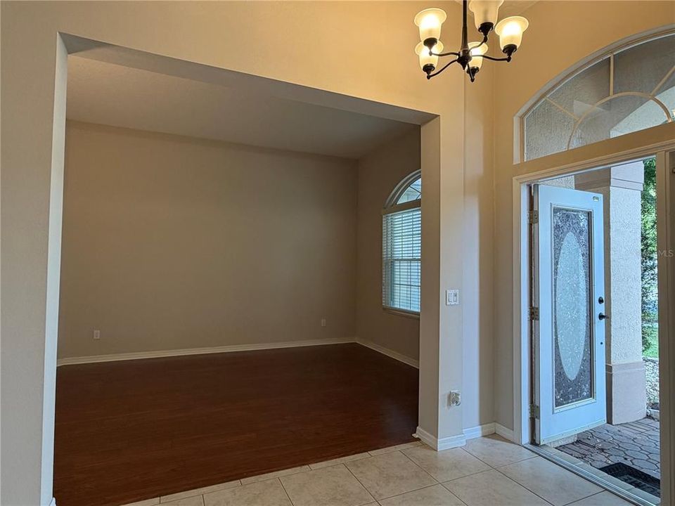 For Rent: $3,600 (4 beds, 3 baths, 2355 Square Feet)