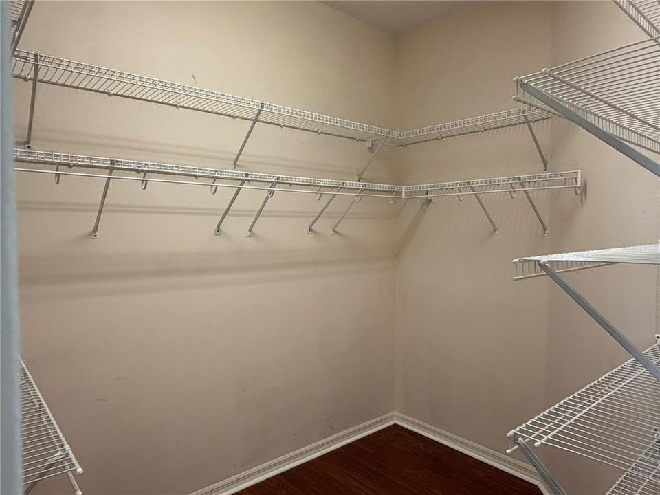 For Rent: $3,600 (4 beds, 3 baths, 2355 Square Feet)