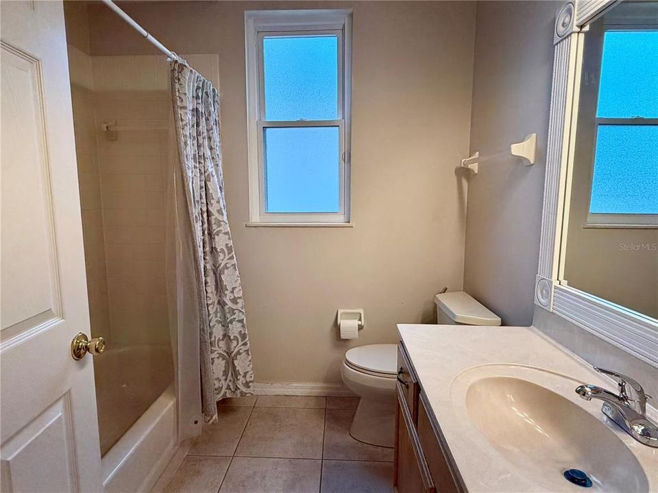 For Rent: $3,600 (4 beds, 3 baths, 2355 Square Feet)