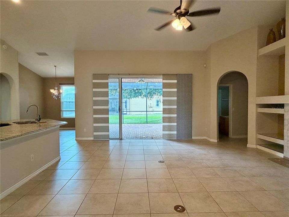For Rent: $3,600 (4 beds, 3 baths, 2355 Square Feet)