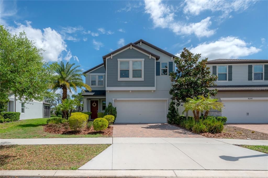 Active With Contract: $574,500 (4 beds, 2 baths, 2775 Square Feet)
