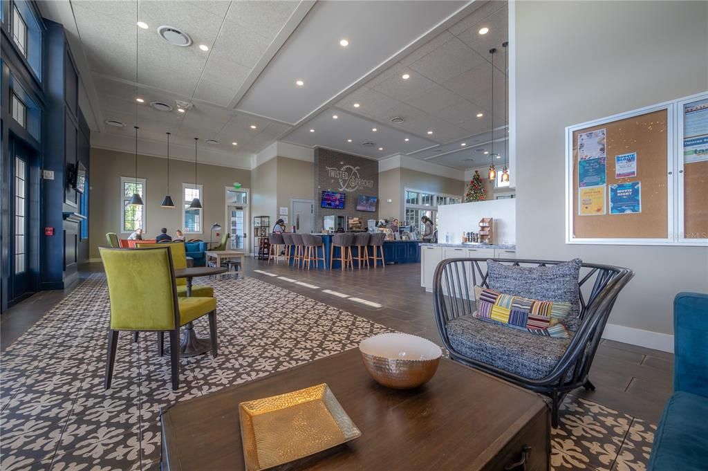 Active With Contract: $574,500 (4 beds, 2 baths, 2775 Square Feet)