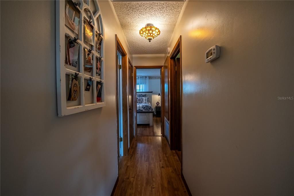 На продажу: $160,000 (2 спален, 2 ванн, 1008 Квадратных фут)