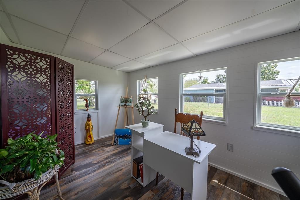 На продажу: $160,000 (2 спален, 2 ванн, 1008 Квадратных фут)