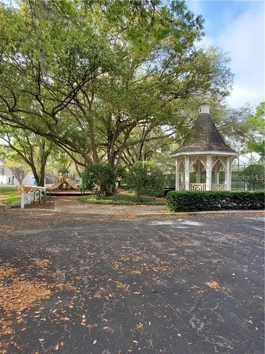 For Sale: $1,730,000 (4 beds, 4 baths, 4665 Square Feet)