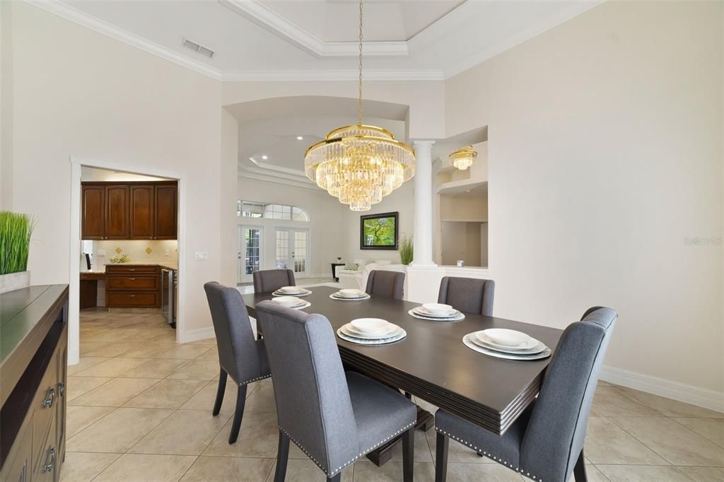 For Sale: $1,625,000 (5 beds, 5 baths, 4213 Square Feet)