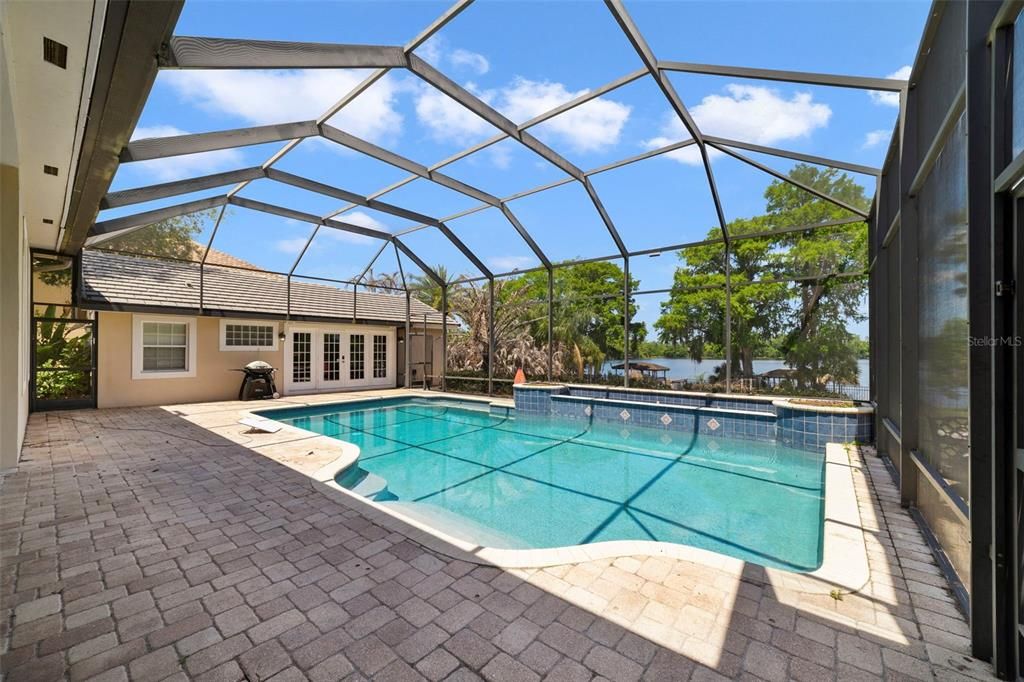 For Sale: $1,625,000 (5 beds, 5 baths, 4213 Square Feet)